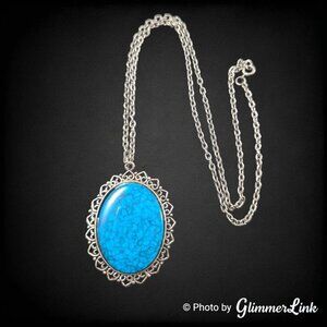 VTG Cinerama Large Oval Faux Turquoise Silver Tone Filigree Pendant Necklace
